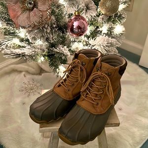 🎄🎄Men’s Sperry Boots!!🎄🎄